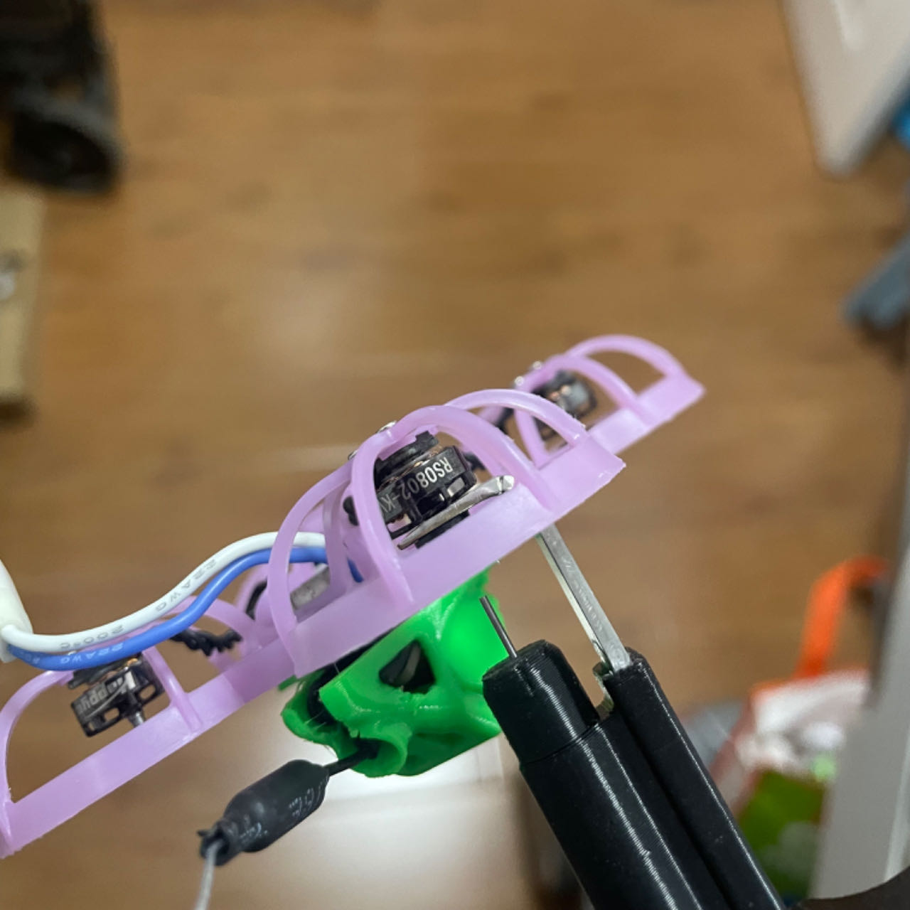 Ściągacz do śmigieł Tinywhoop, – Drone Racing Gate recenzja i cena